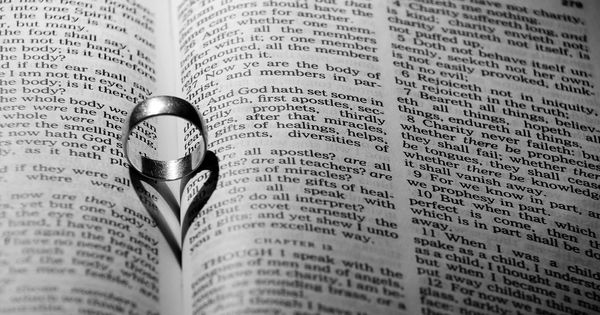 Standers Bear Witness to the Permanence of Marriage